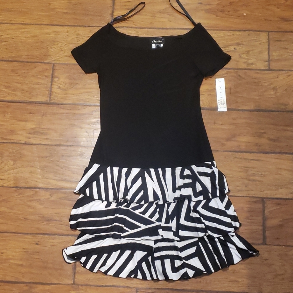 NueVa black dress size 6